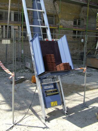 Střešní výtah, 11.5m, nosnost 250kg